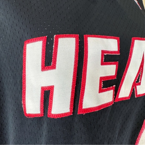 Nike NBA Miami Heat Basketball Jersey Eddie Jones # 6 Black Red Mens Size Large - Picture 5 of 12